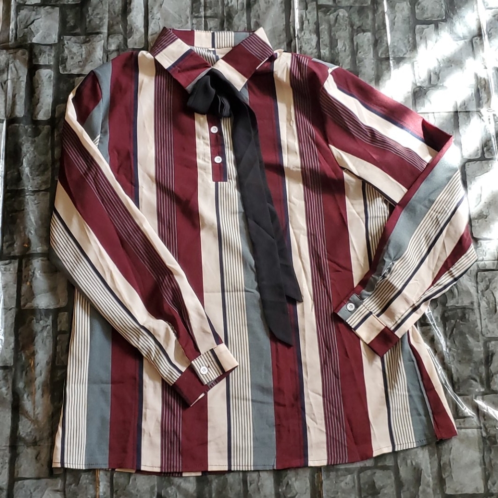 Striped blouse with tie
